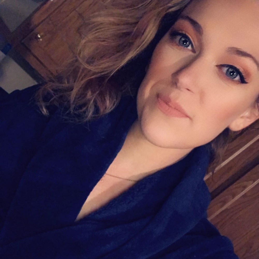 Meet your Posher, Jacy